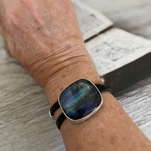MARK WHITE DESIGNS Labradorite & Sterling Leather Wrap Bracelet is One of a Kind - Picture 1 of 6